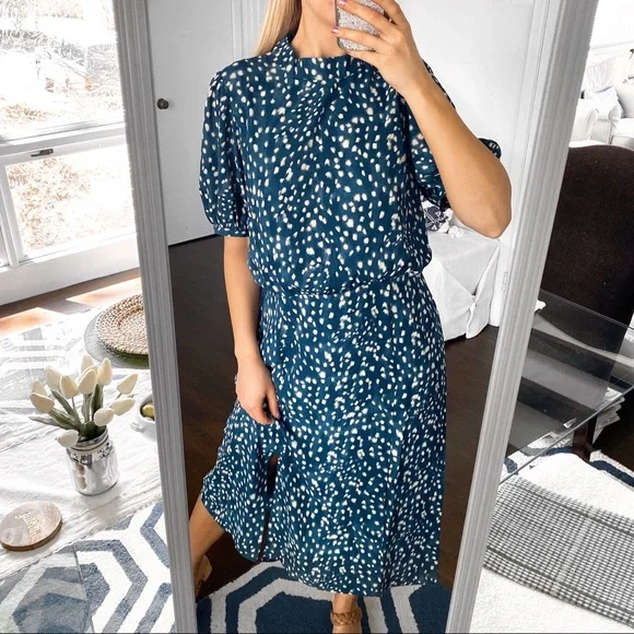 🌌 ANN TAYLOR TEAL TAN DOTTED MAXI DRESS! - Picture 2 of 9